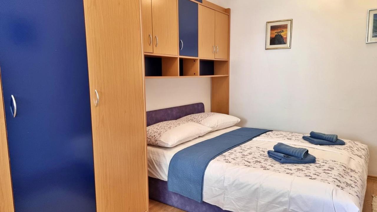 Apartment Hana Omiš Exterior foto